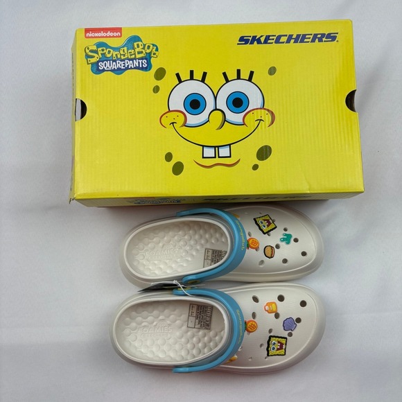Skechers‎ /Spongebob Colab - Women's 7 White Slip-on Foamies - Picture 1 of 12